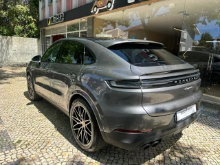 Porsche Cayenne S E-Hybrid