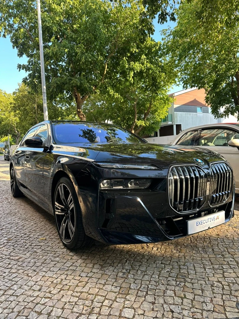 BMW i7 xDrive60 Pack Desportivo M