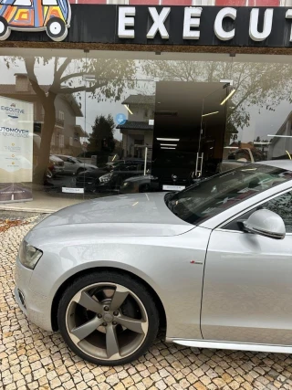 Audi A5 3.0 TDI V6 quattro S-line