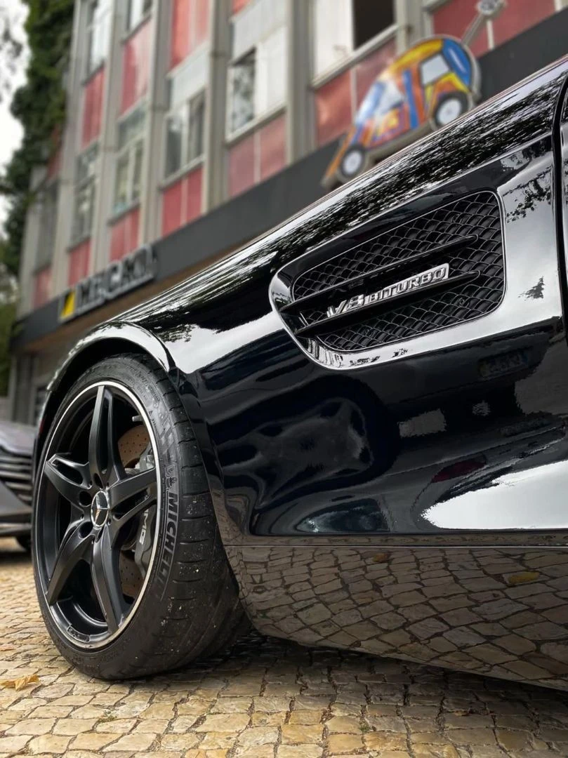 Mercedes-Benz AMG GT 63