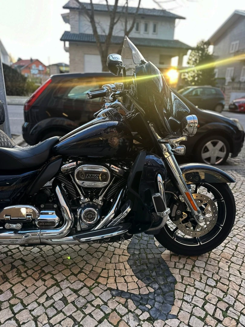 Harley-Davidson FLHT  FLHTKSE ANV CVO ULTRA Limited Anniversary