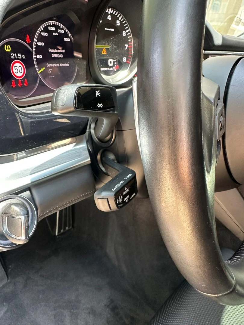 Porsche Panamera Sport Turismo 4 E-Hybrid