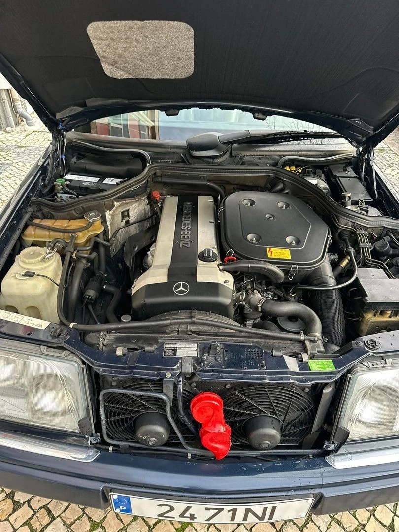 Mercedes-Benz 300 CE-24 Cabriolet