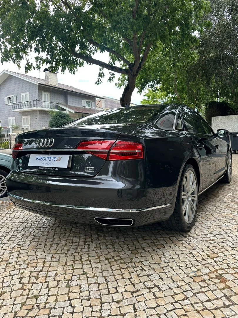 Audi A8 3.0 TDi V6 quattro