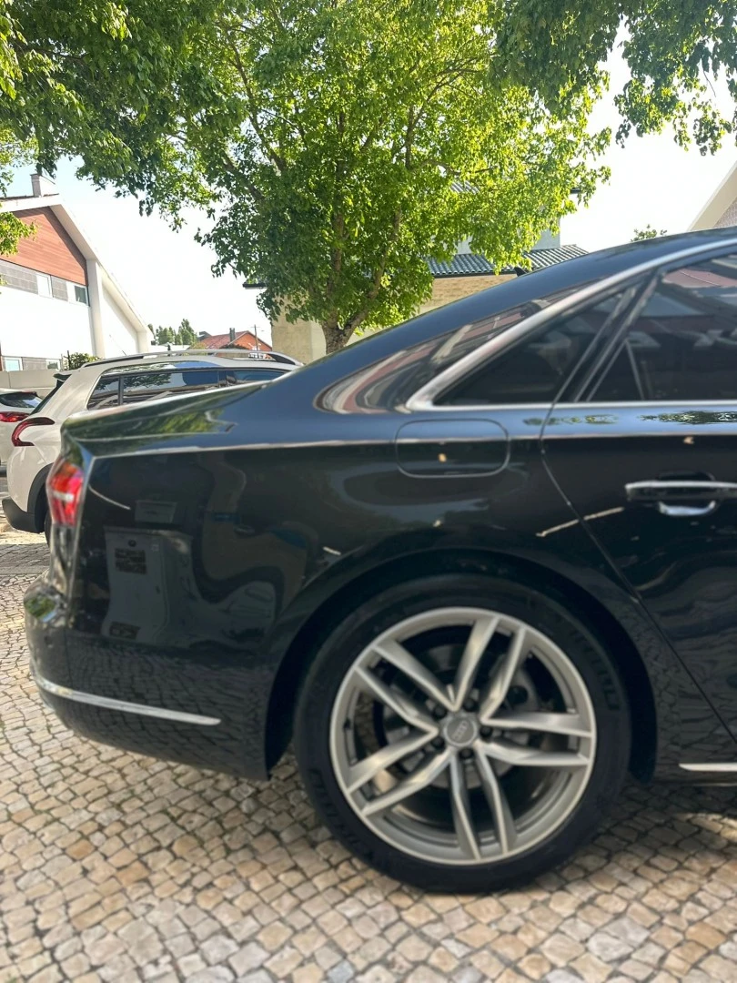 Audi A8 3.0TDI Quattro