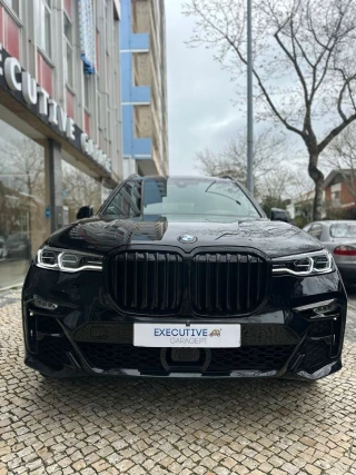 BMW X7 30 d xDrive Pack M