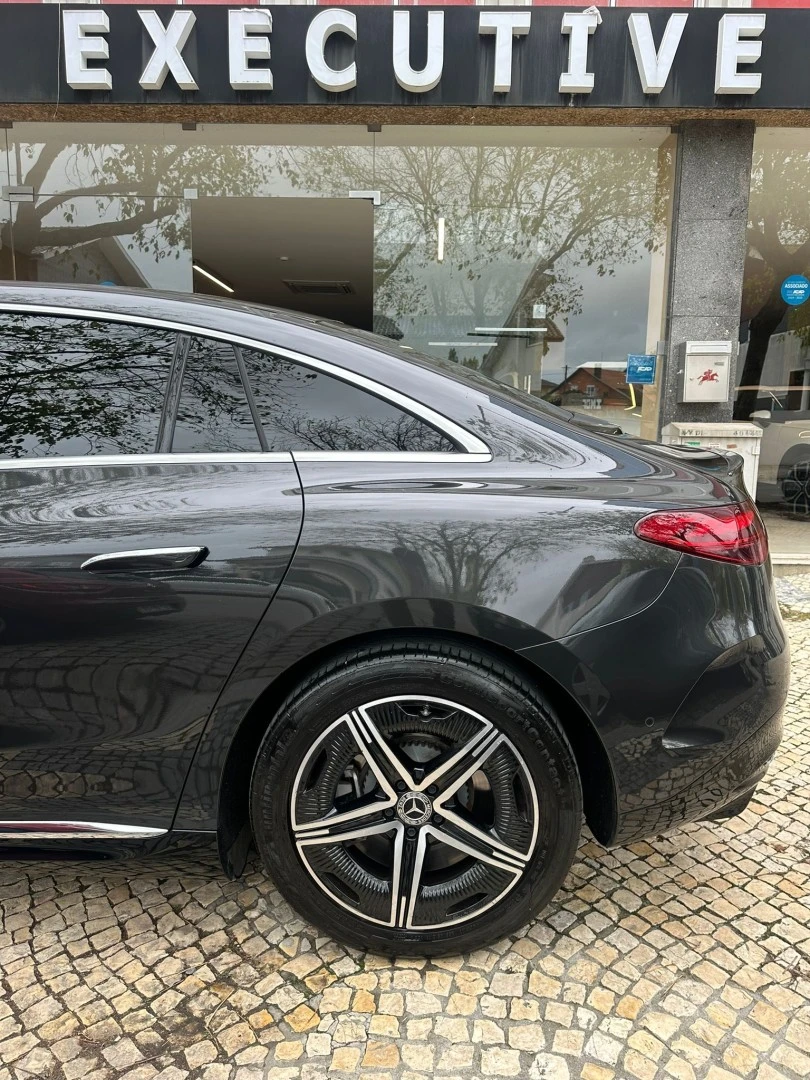 Mercedes-Benz EQE 350