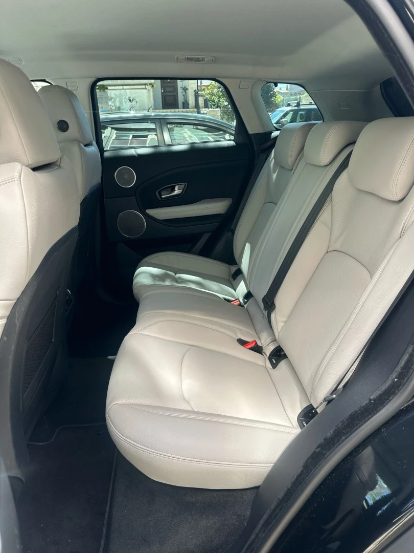 Land Rover Range Rover Evoque 2.0 D150 AWD R-Dynamic Auto