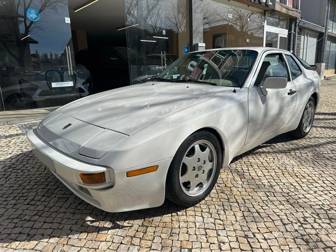 Porsche 944 Targa