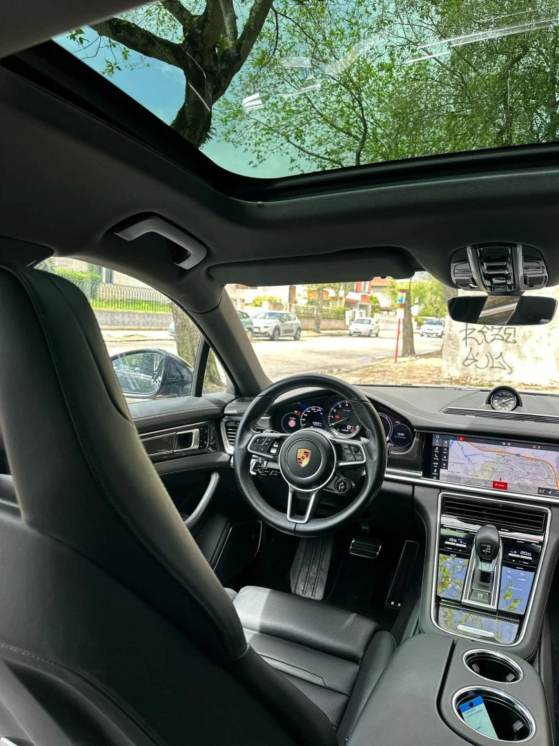 Porsche Panamera Sport Turismo 4 E-Hybrid