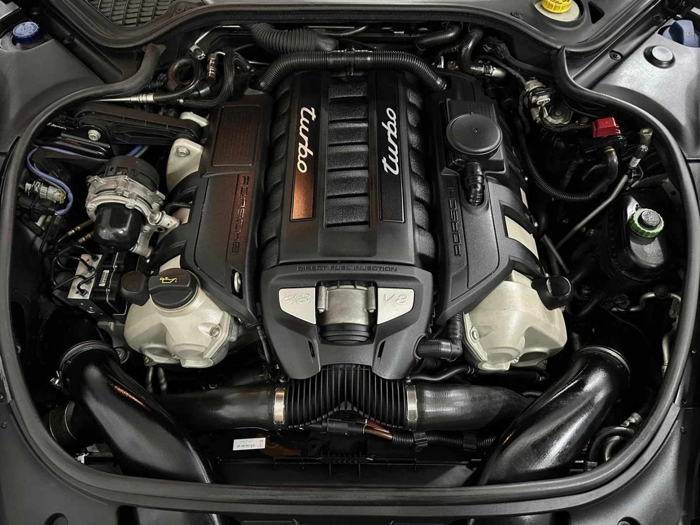 Porsche Panamera Turbo PDK