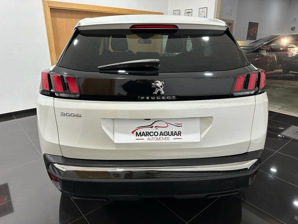 Peugeot 3008 1.5 BlueHDi Allure Pack EAT8