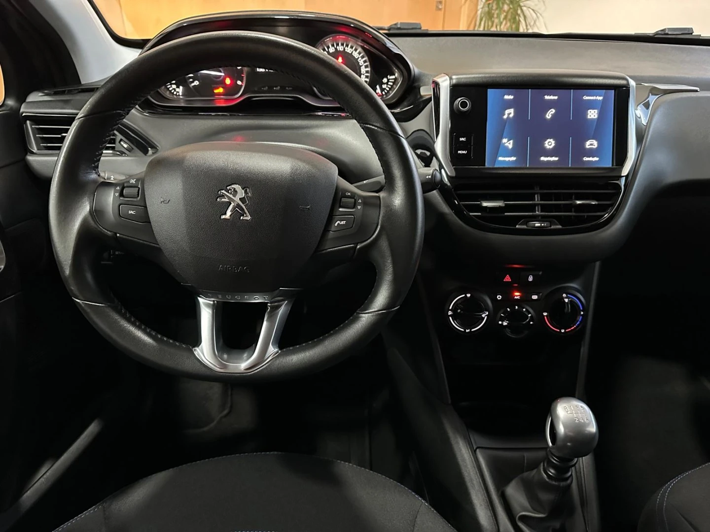 Peugeot 208 1.5 BlueHDi Signature