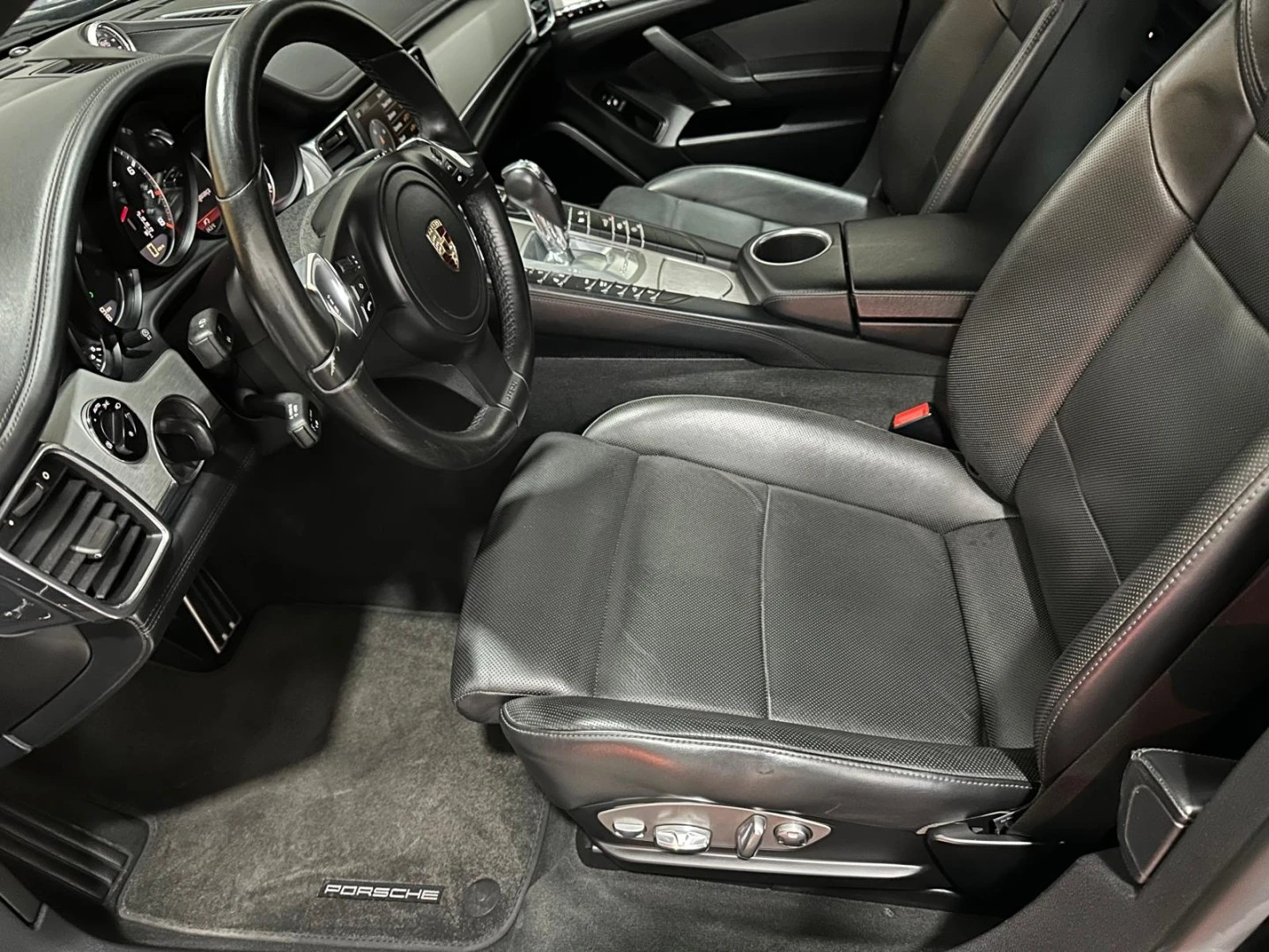 Porsche Panamera Turbo PDK
