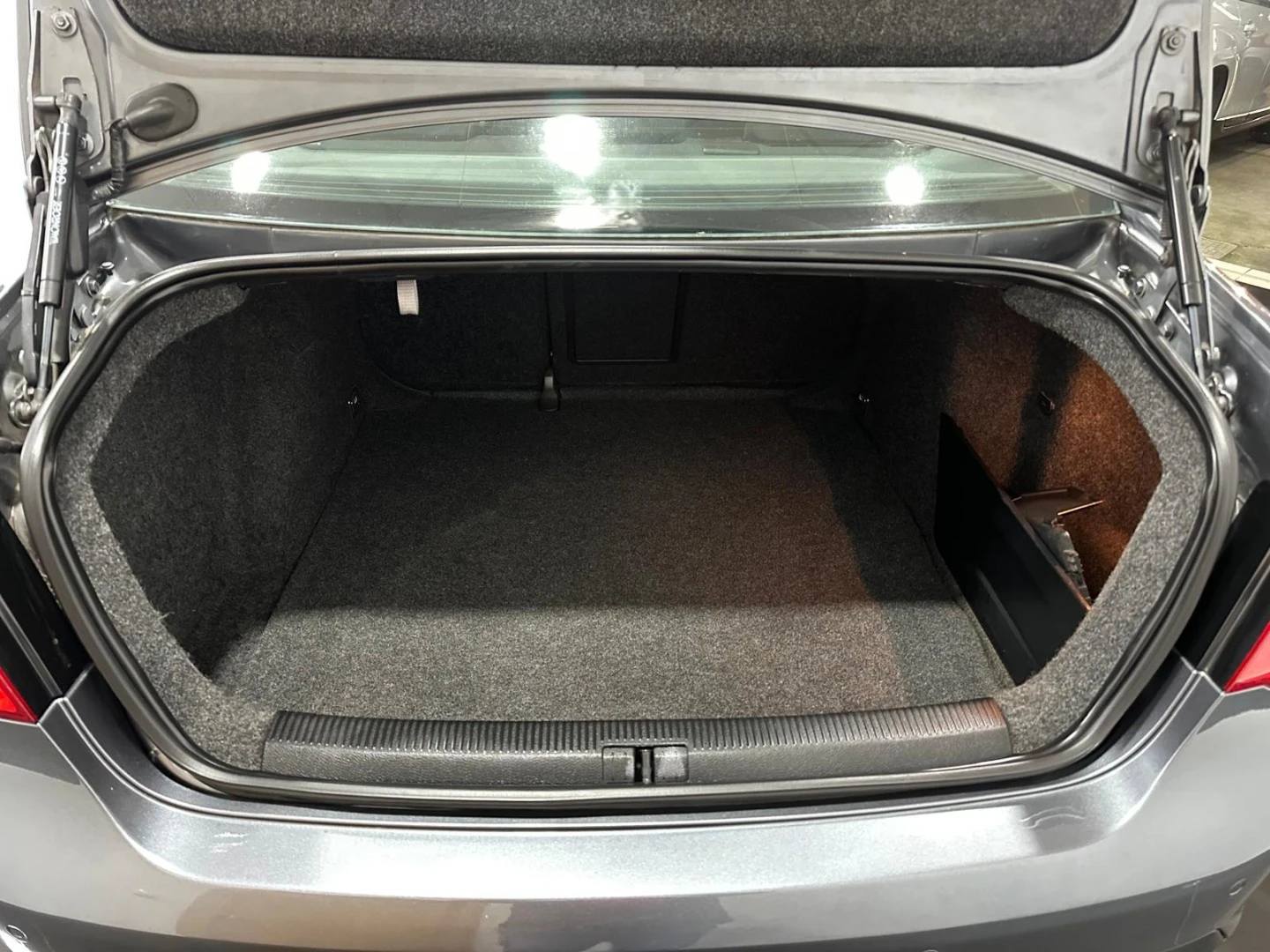 VW Jetta 2.0