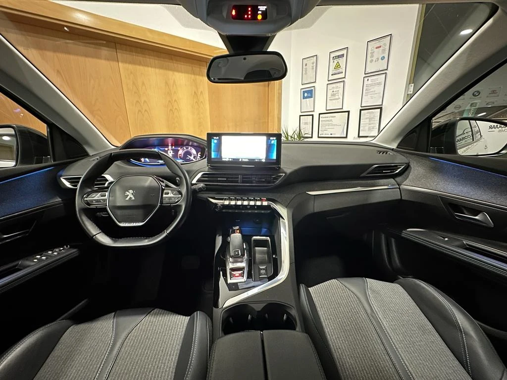 Peugeot 3008 1.5 BlueHDi Allure Pack EAT8