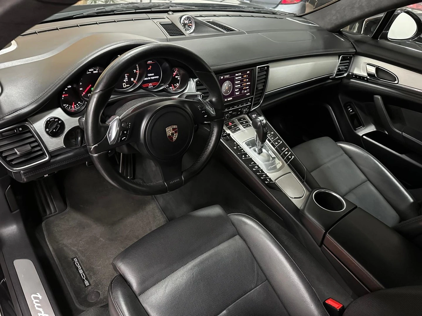 Porsche Panamera Turbo PDK