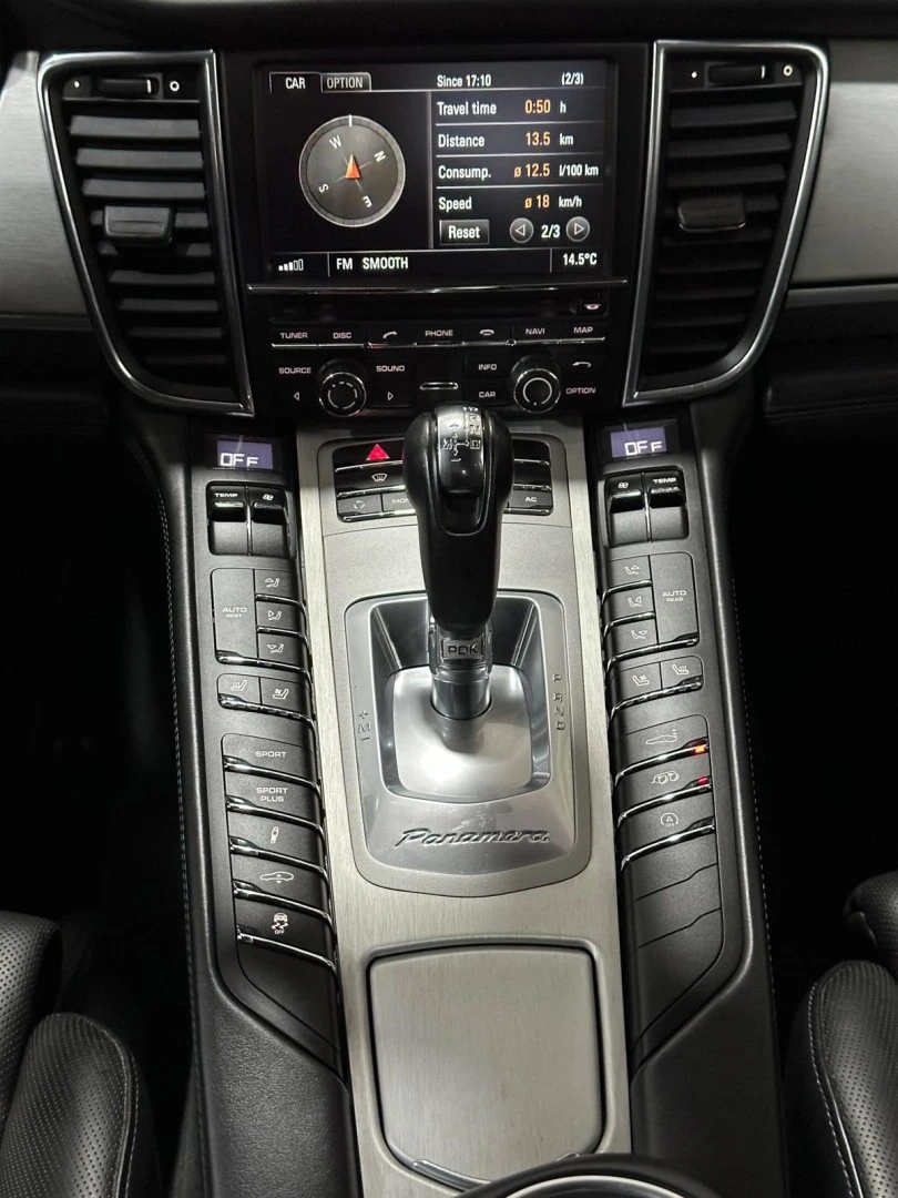 Porsche Panamera Turbo PDK