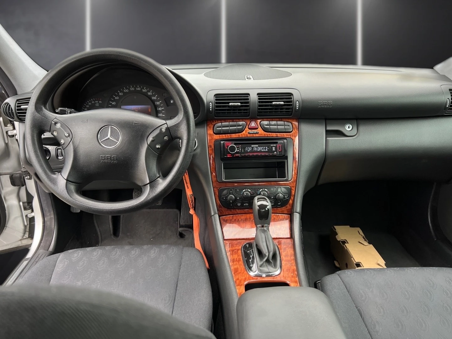 Mercedes-Benz C 180 Avantgarde Aut.