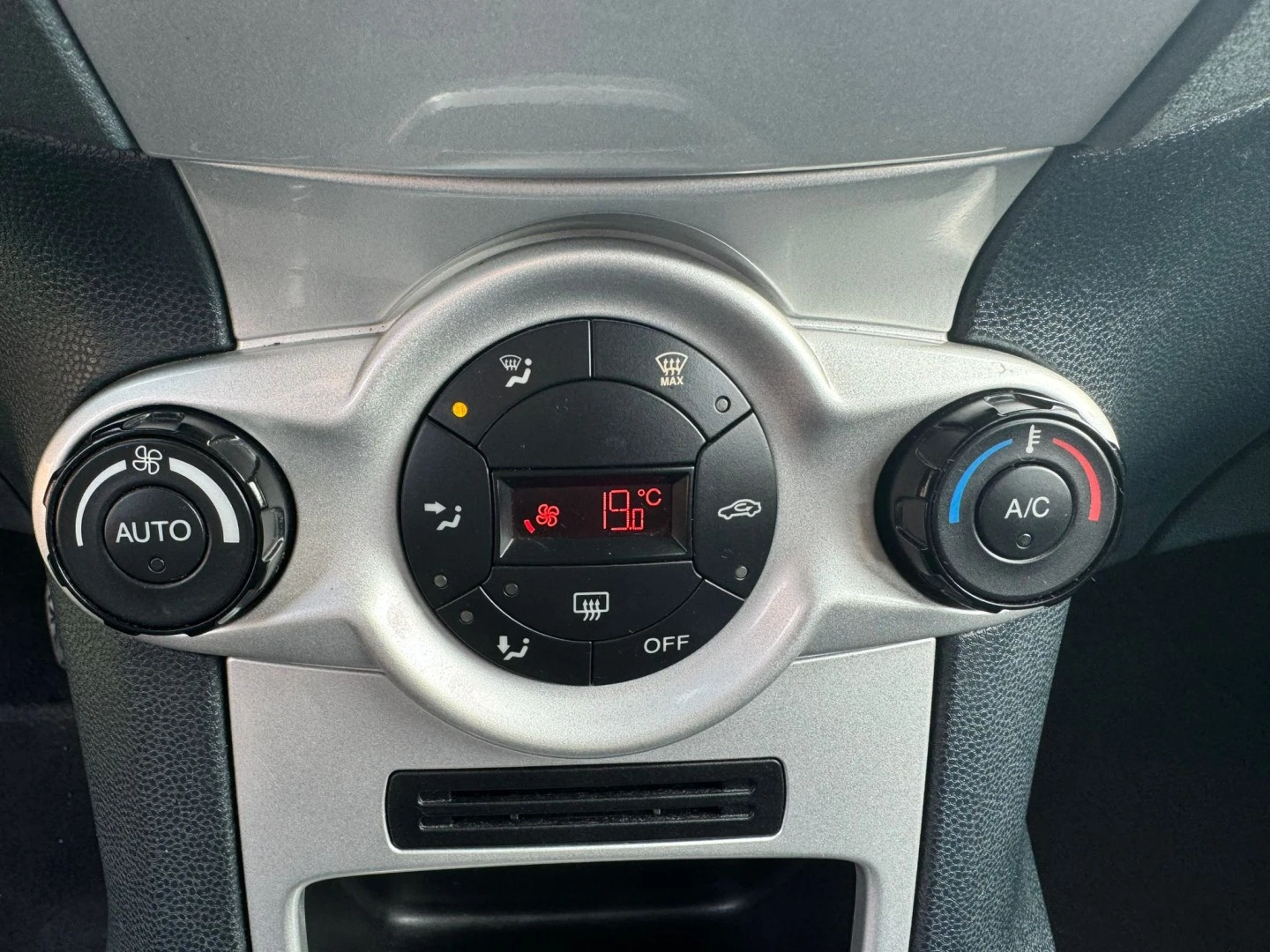 Ford Fiesta 1.4 TDCi Titanium