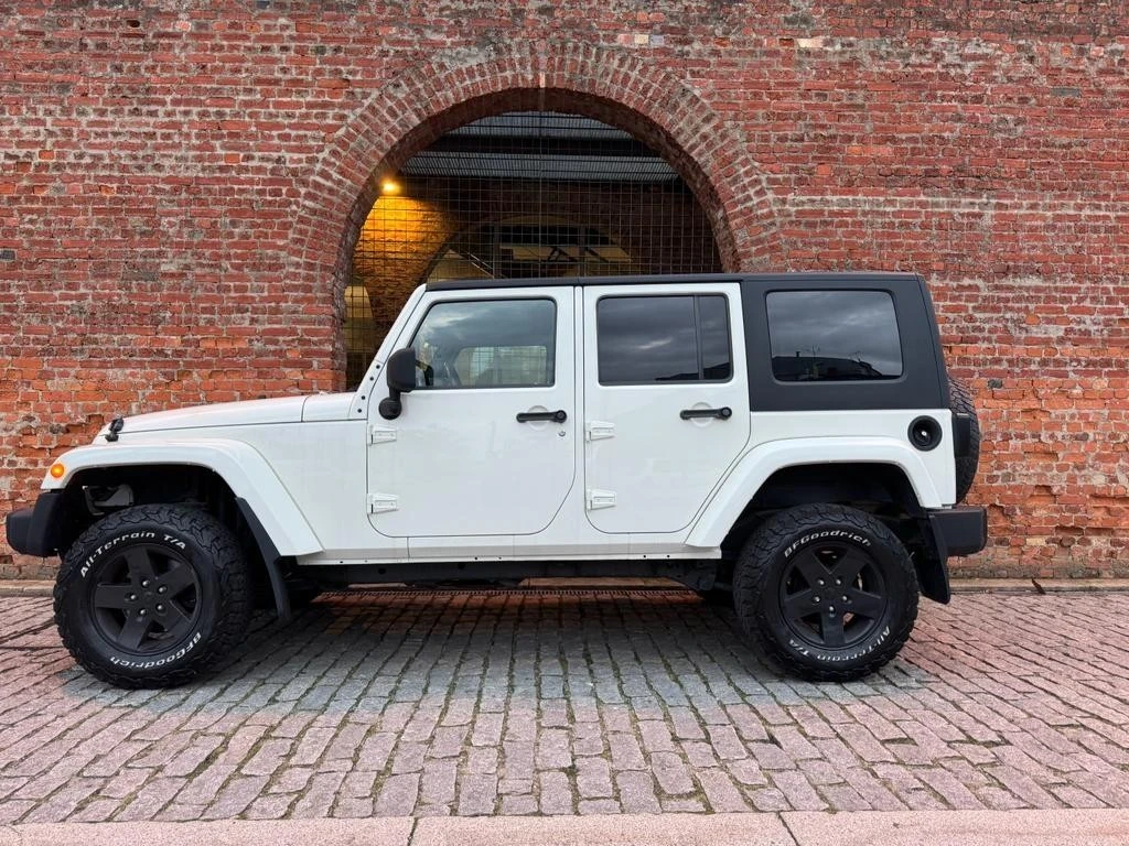 Jeep Wrangler 5 Lugares