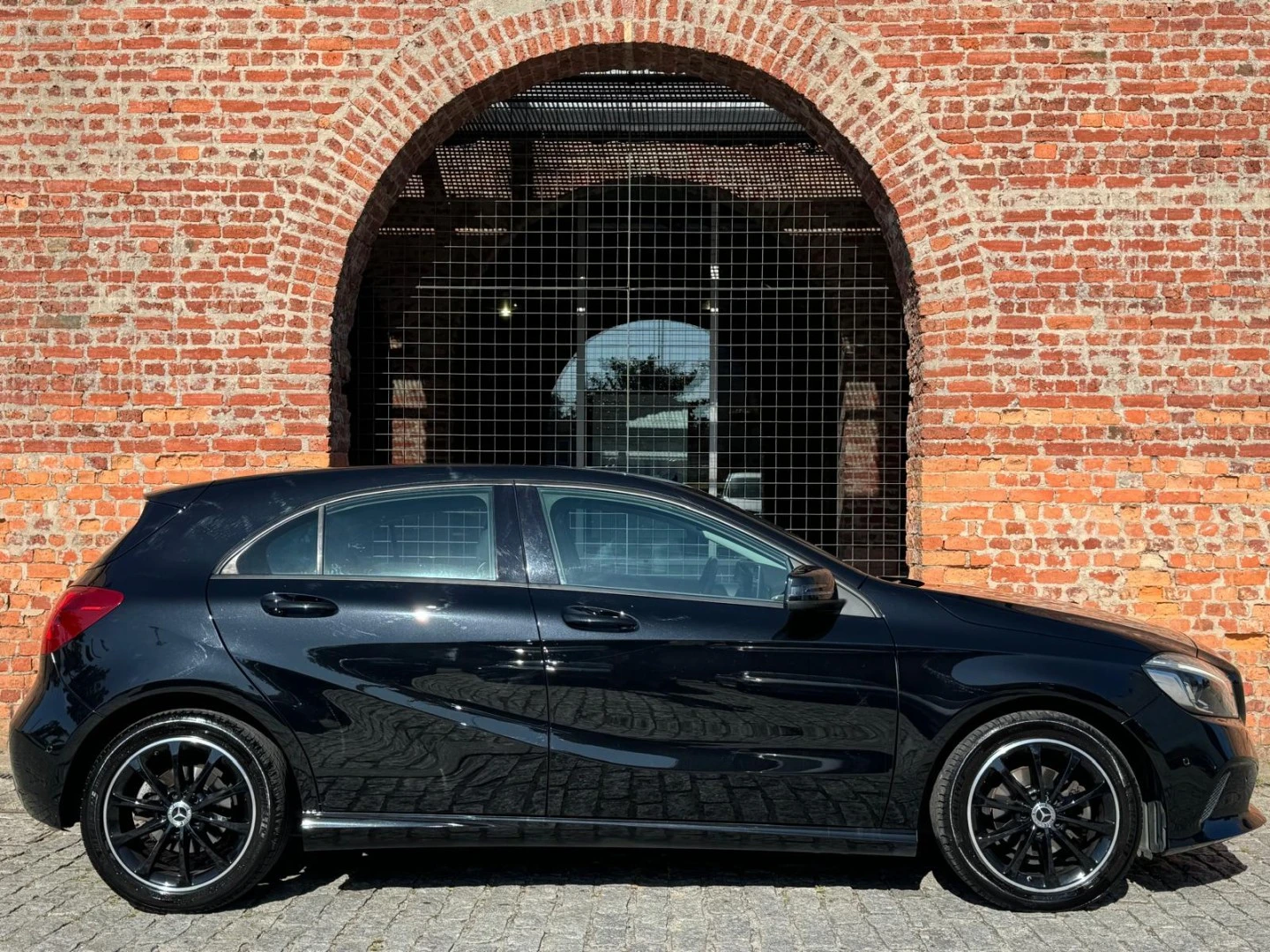 Mercedes-Benz A 180 Caixa Automática