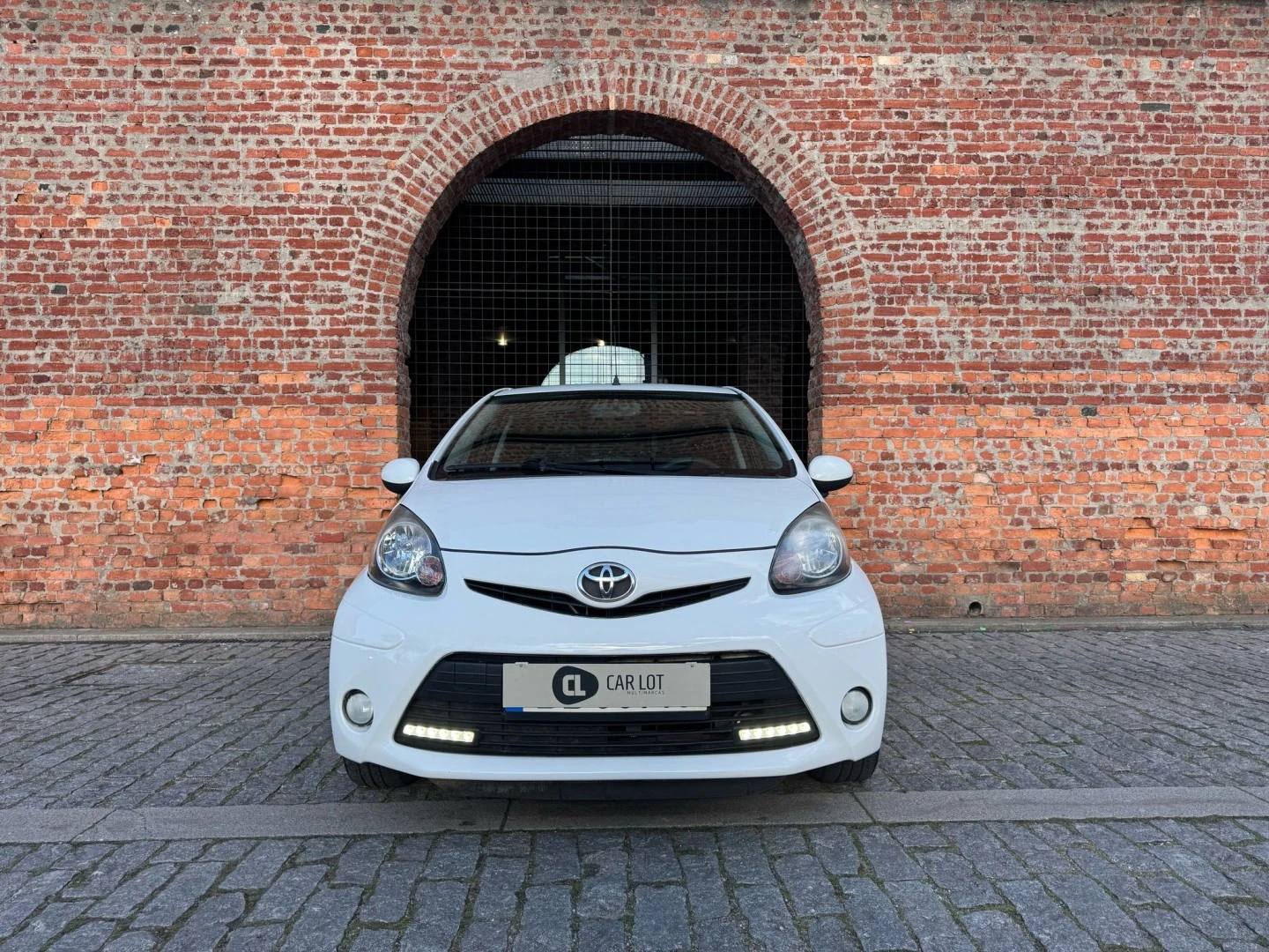 Toyota Aygo 1.0 Plus Sport Pack+VSC