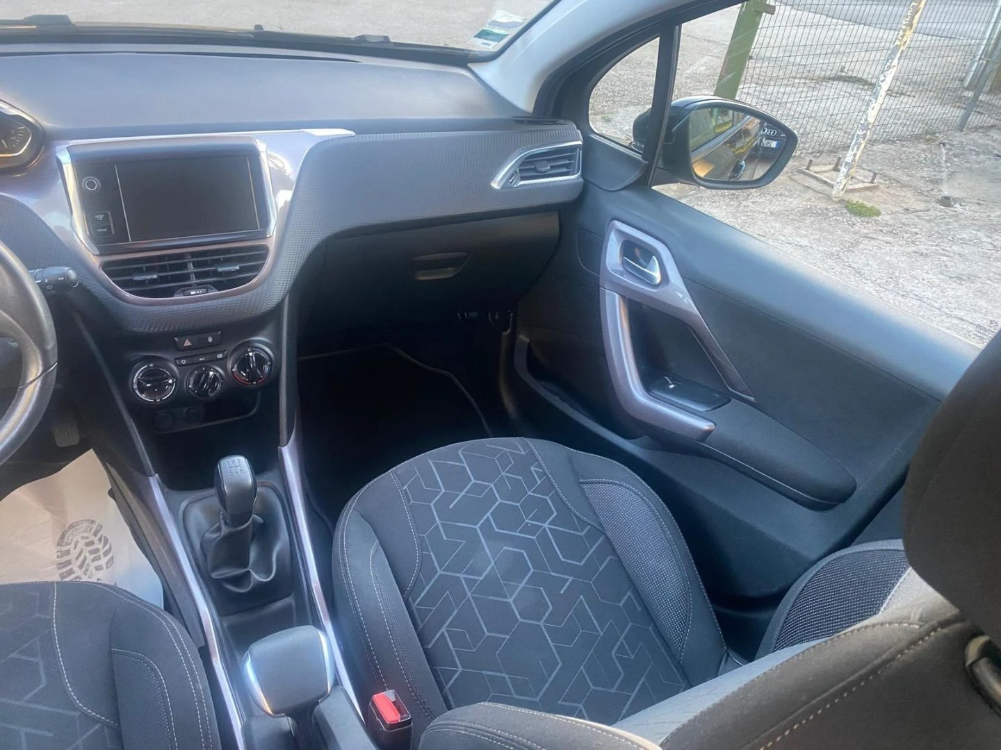 Peugeot 2008 1.2 PureTech Style