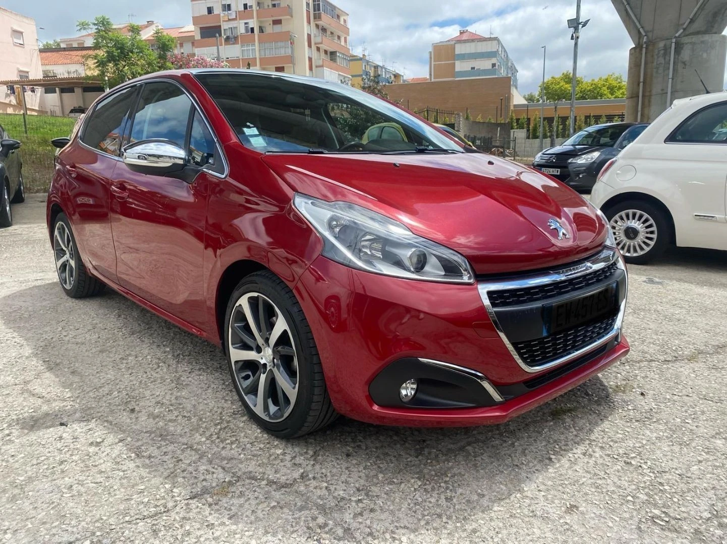 Peugeot 208 1.2 PureTech Allure EAT6