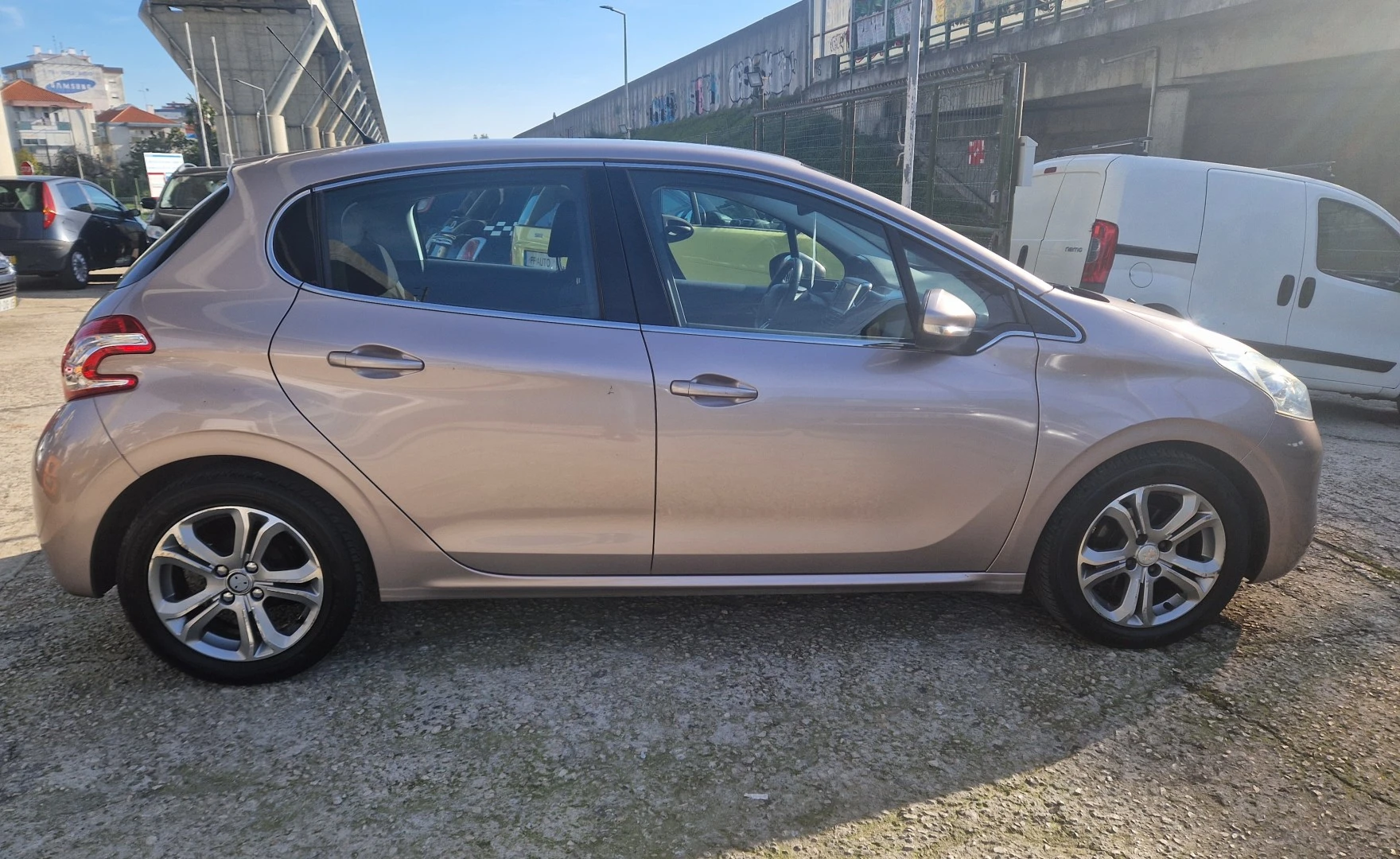 Peugeot 208 1.2 VTi Allure