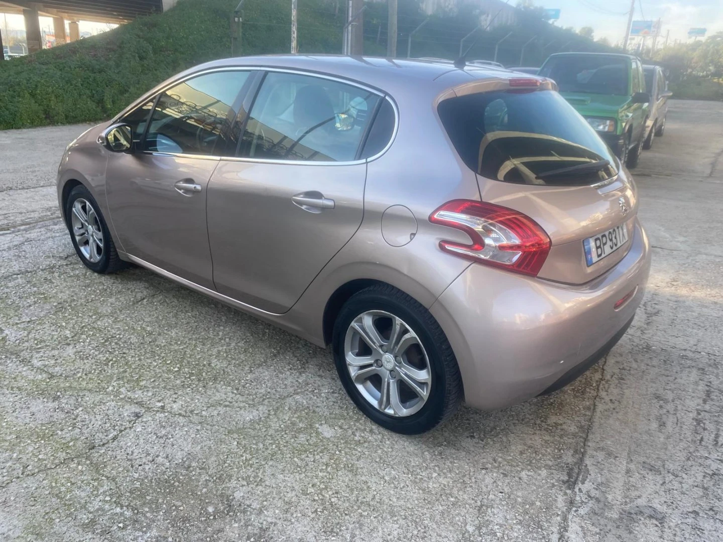 Peugeot 208 1.2 VTi Allure