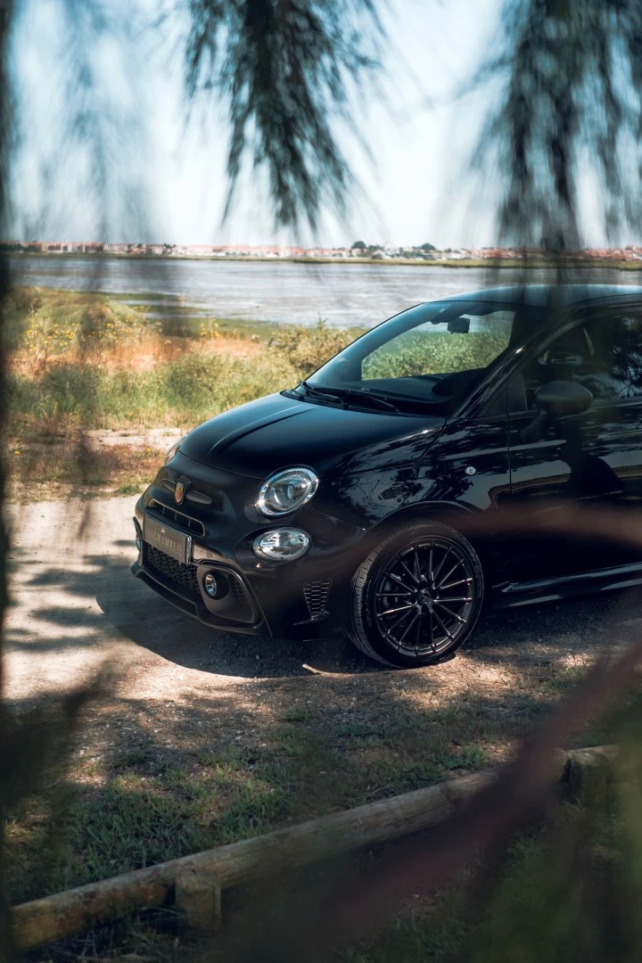 Abarth 595 1.4 T-Jet Competizione