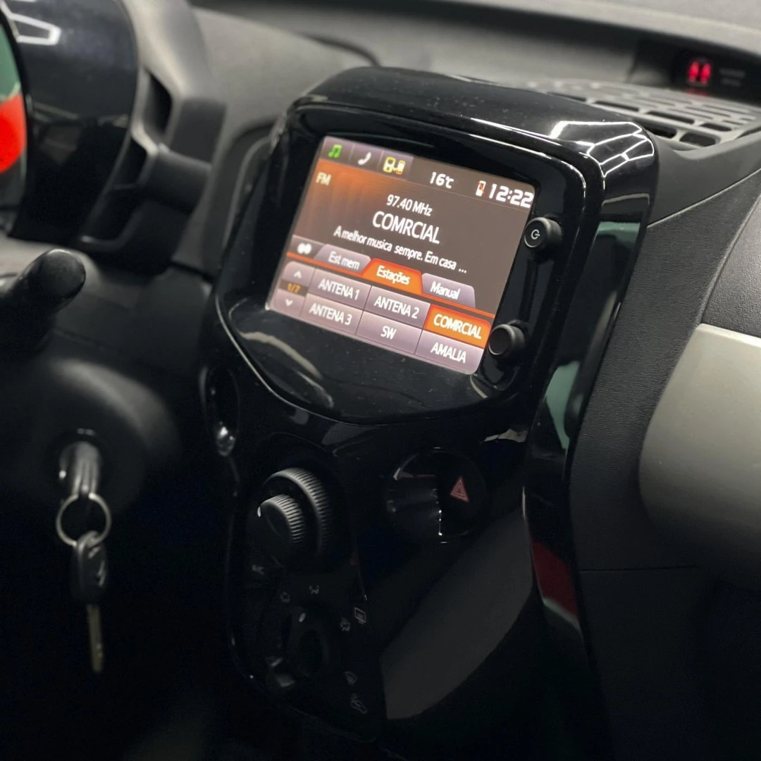 Citroën C1 1.2 VTi Shine