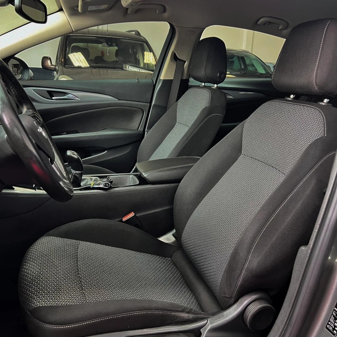 Opel Insignia Grand Sport 1.6 CDTi Selective
