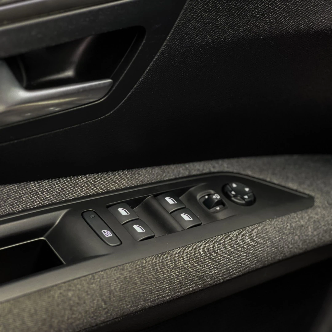 Peugeot 3008 BlueHDi 130 Stop &amp; Start Active Pack