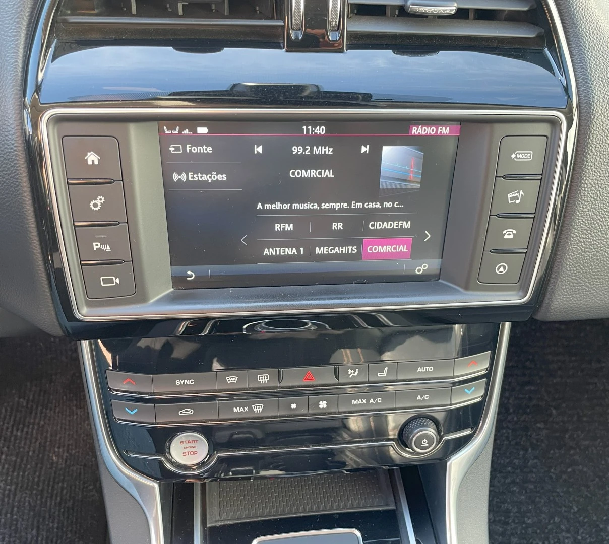 Jaguar XE 2.0 D Prestige Aut.