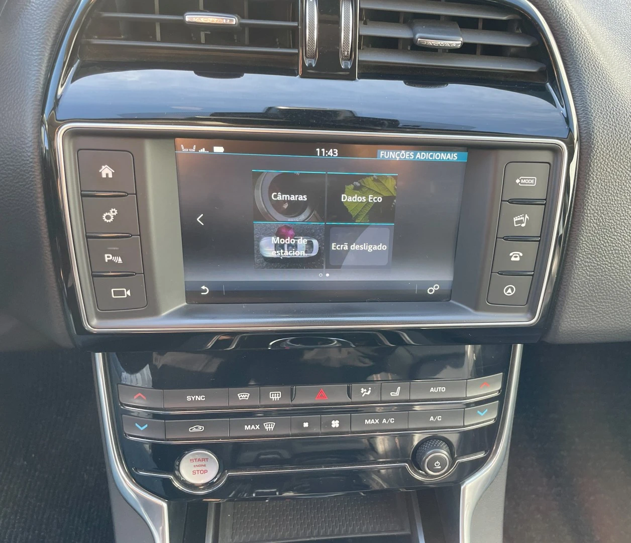 Jaguar XE 2.0 D Prestige Aut.