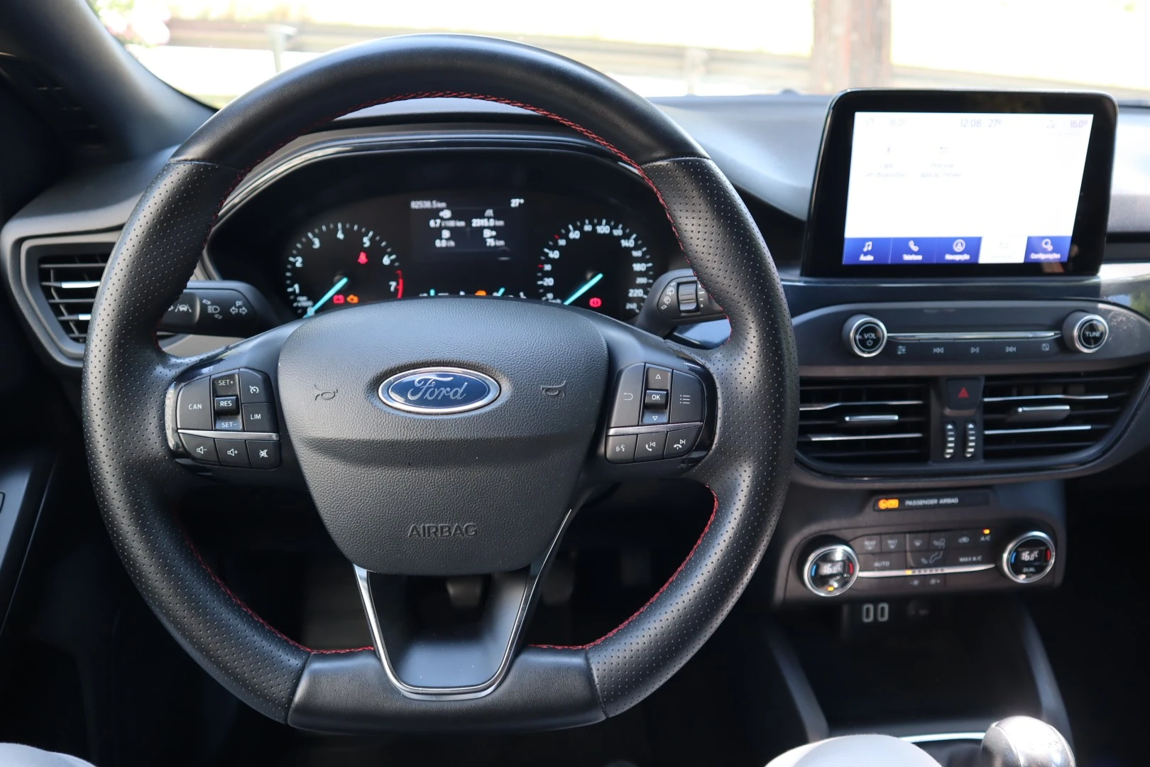 Ford Focus 1.0 EcoBoost MHEV ST-Line