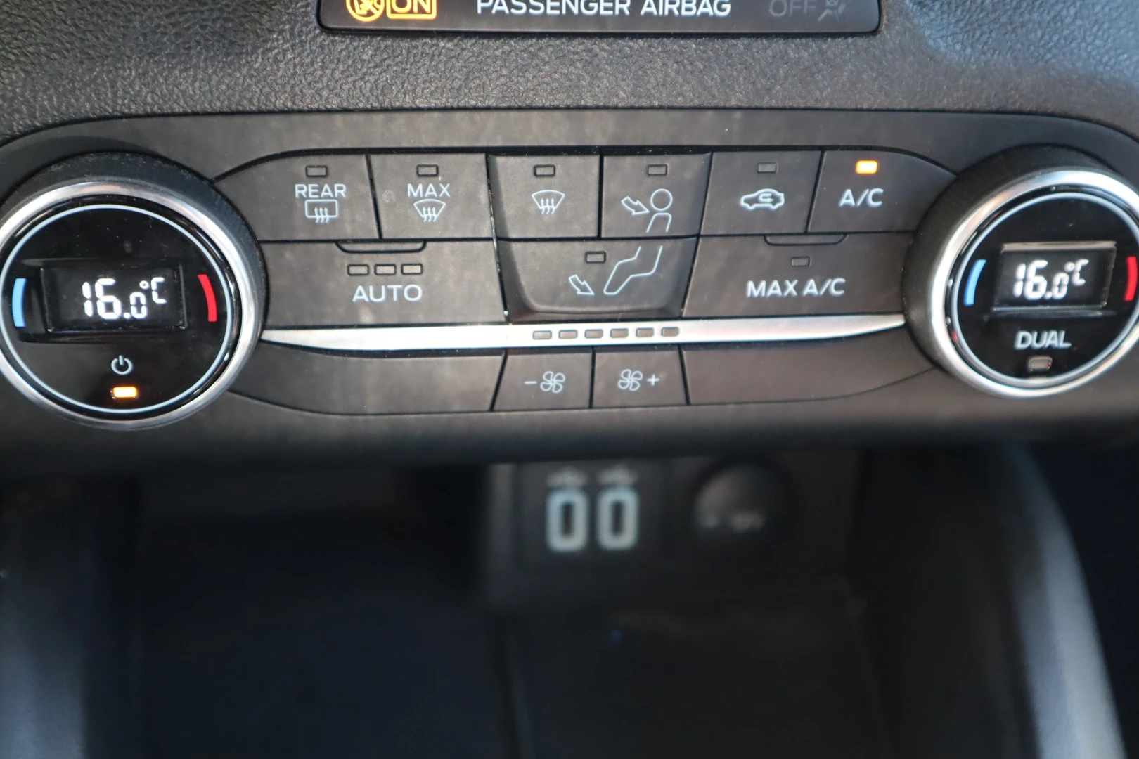 Ford Focus 1.0 EcoBoost MHEV ST-Line