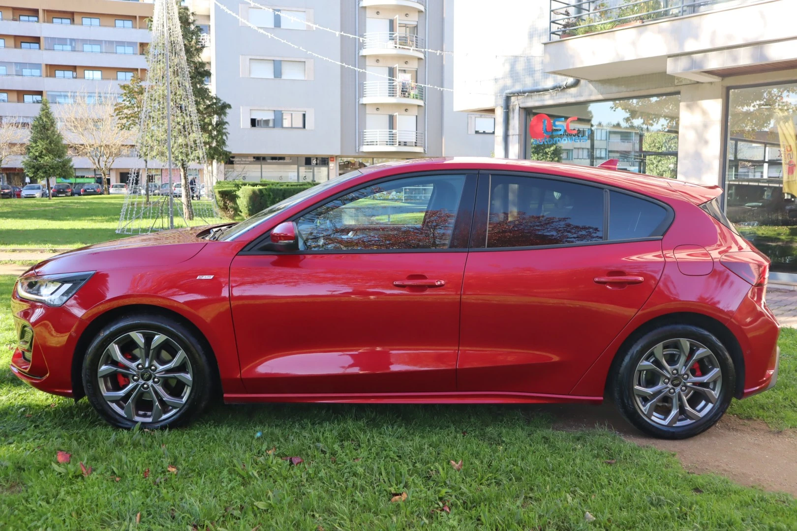 Ford Focus 1.0 EcoBoost MHEV ST-Line X