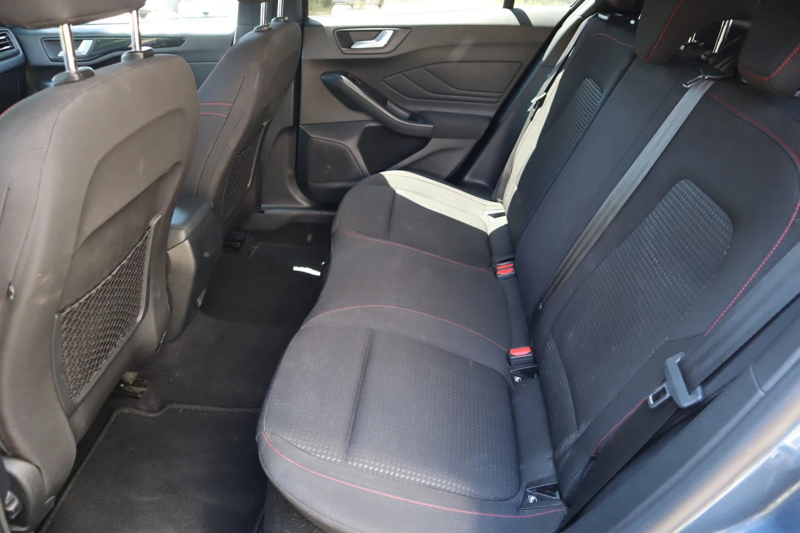 Ford Focus 1.0 EcoBoost MHEV ST-Line