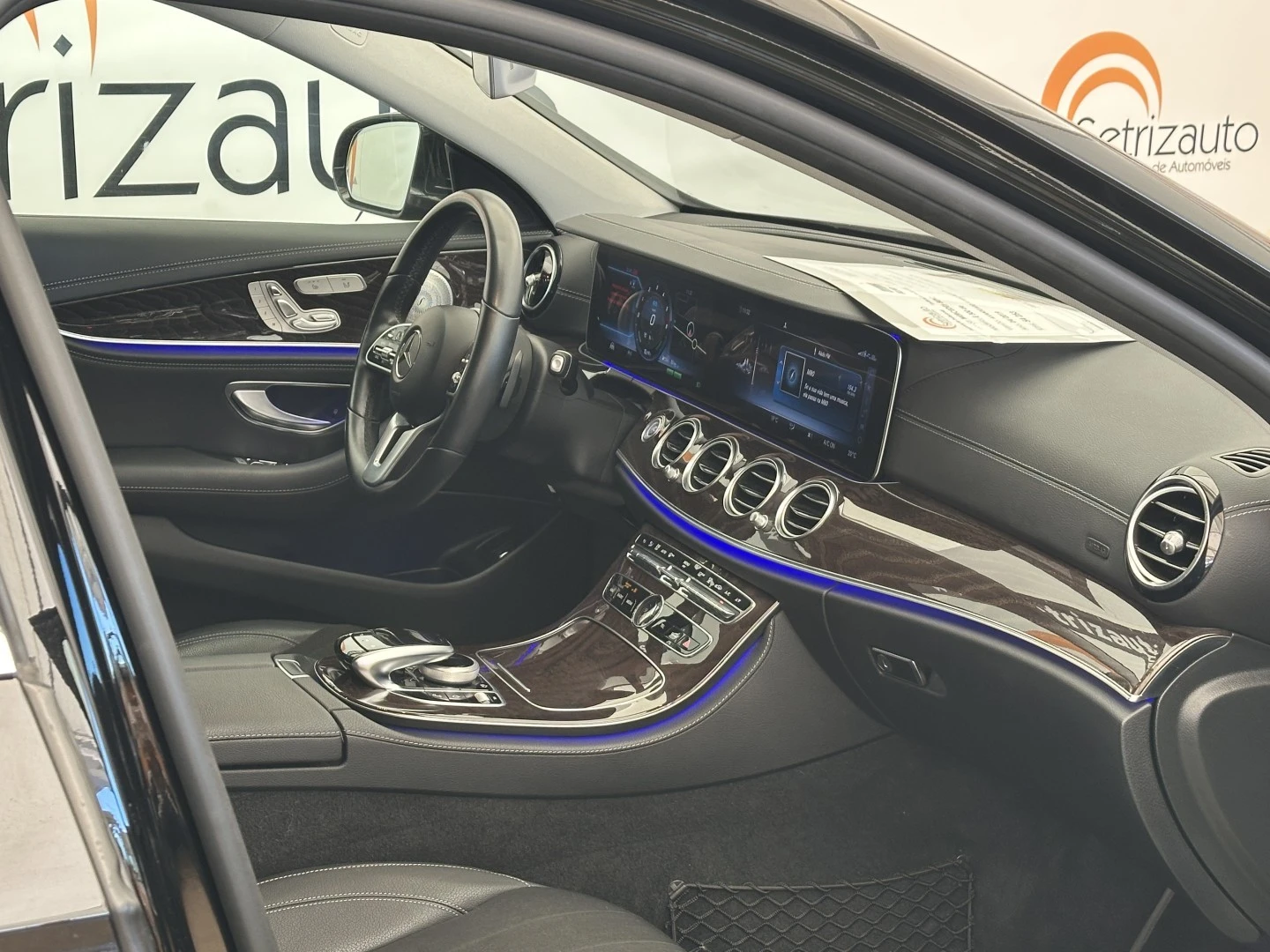 Mercedes-Benz E 300 De Avantgarde