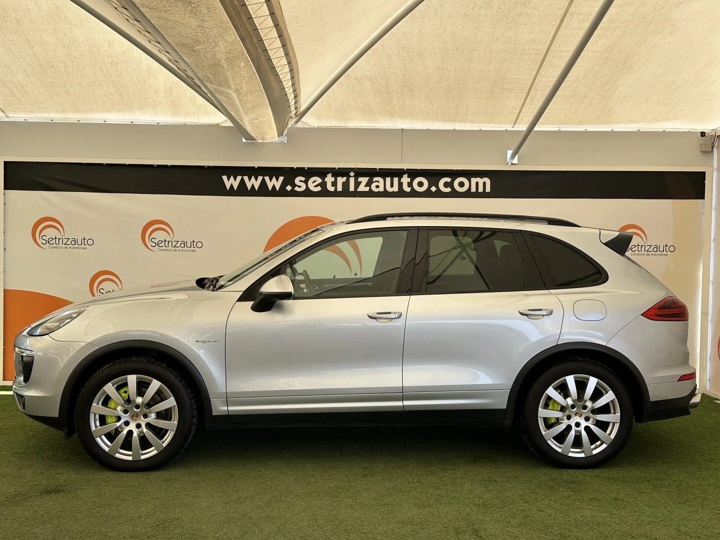 Porsche Cayenne S E-Hybrid