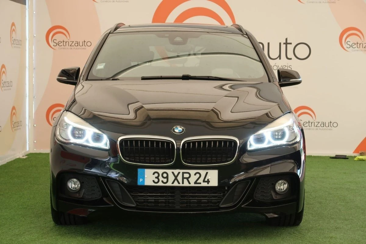 BMW 225xe Active Tourer Pack M