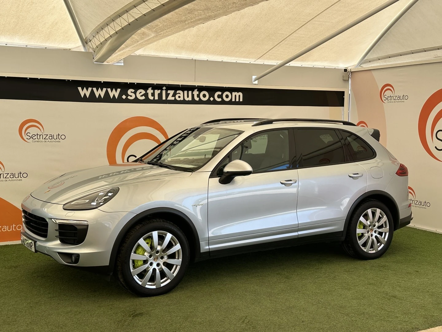 Porsche Cayenne S E-Hybrid