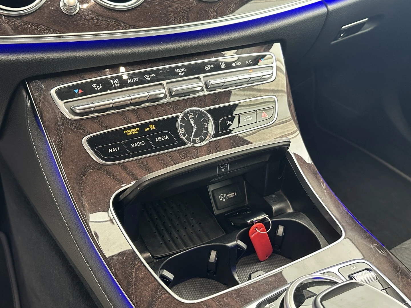 Mercedes-Benz E 300 De Avantgarde