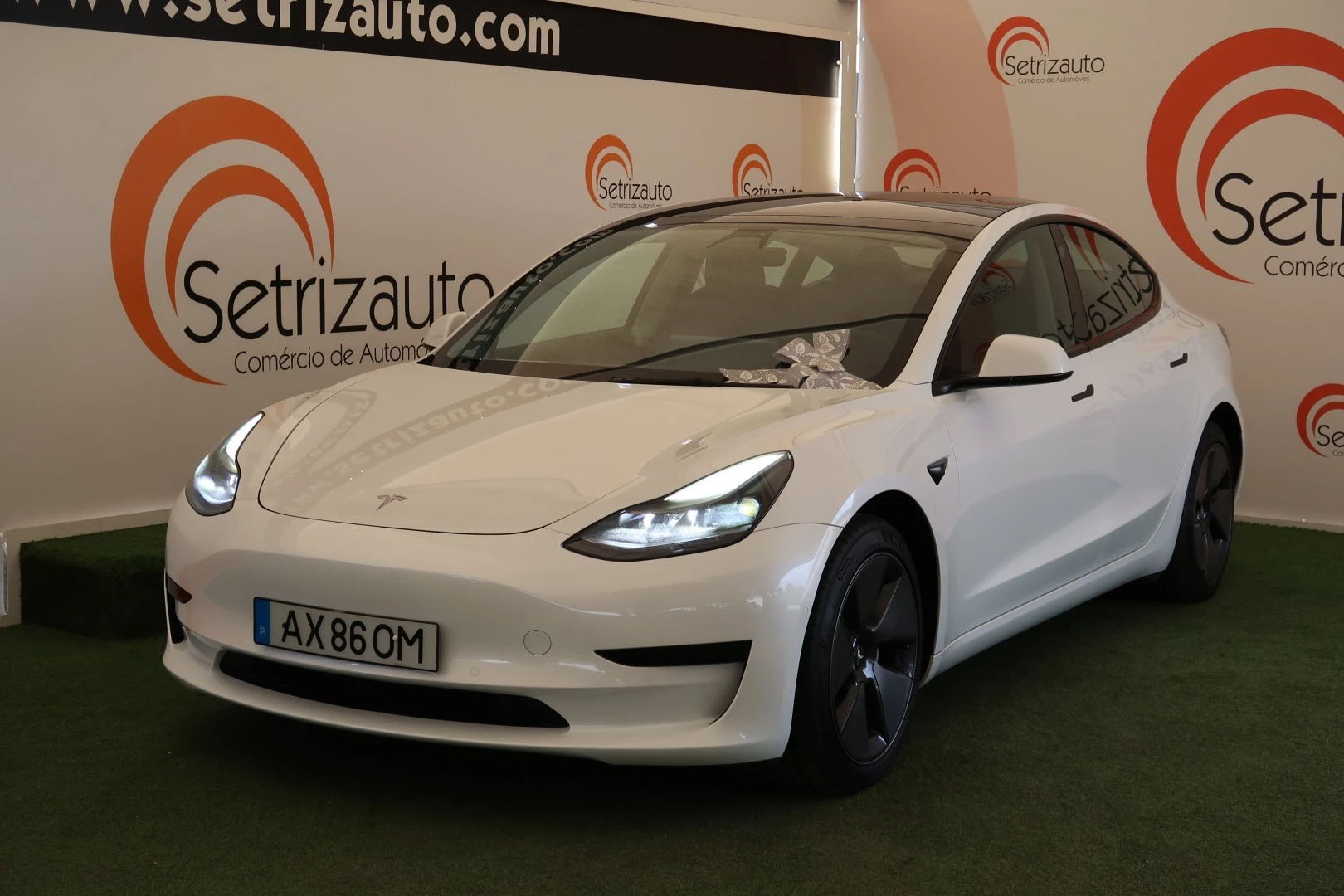 Tesla Model 3 Standard Range Plus RWD