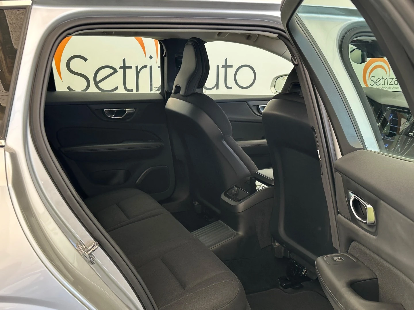 Volvo V60 2.0 T6 AWD TE Inscription Expression