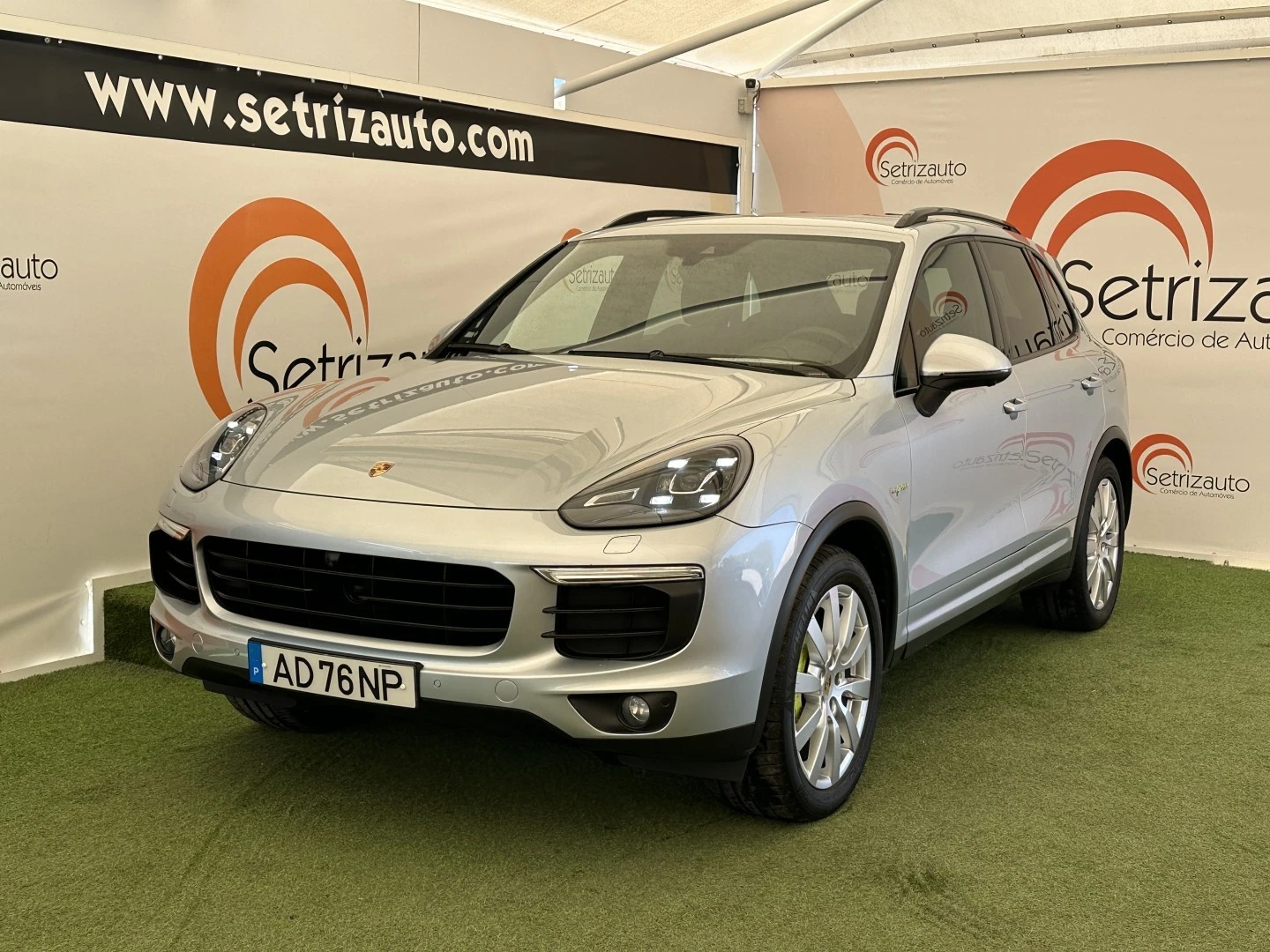 Porsche Cayenne S E-Hybrid