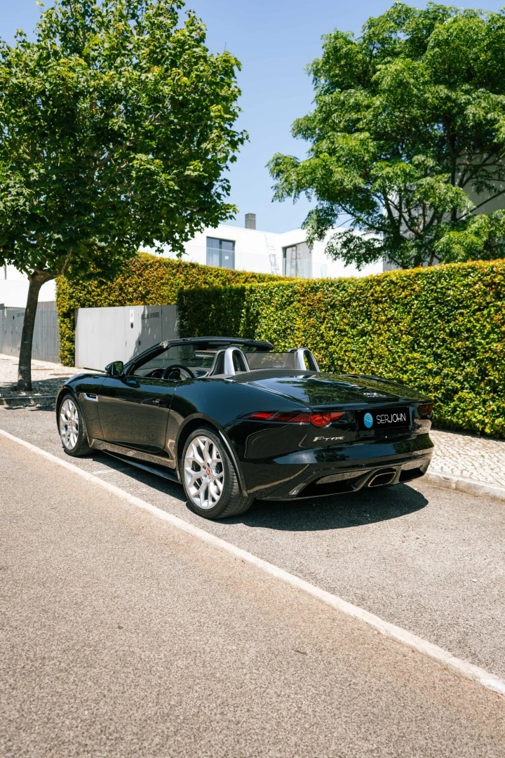 Jaguar F-Type 2.0 i4 R-Dynamic